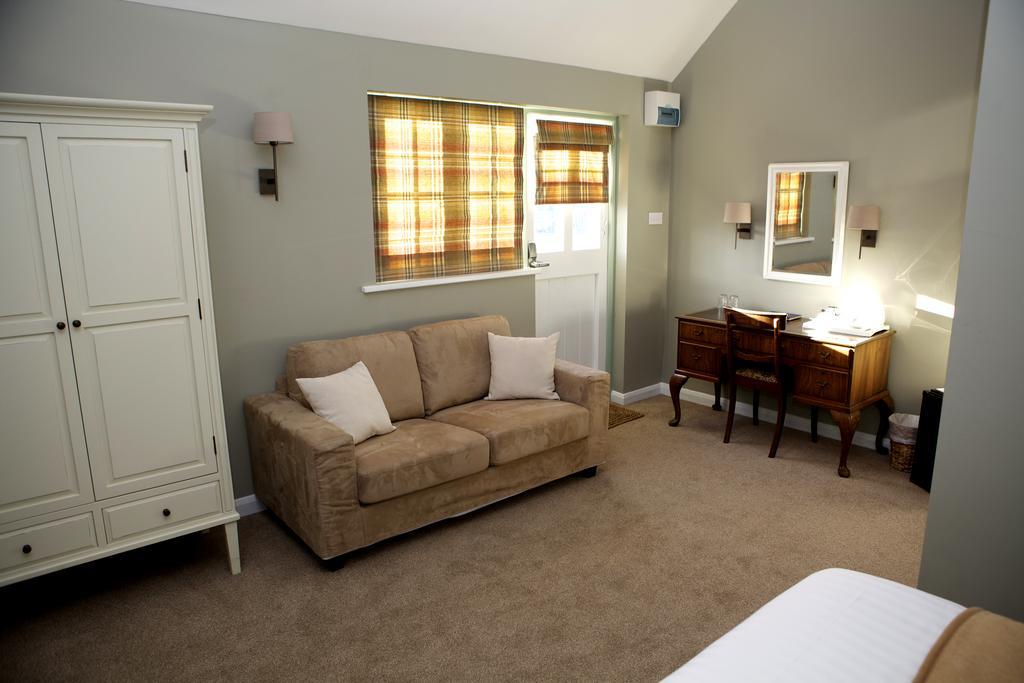 The Bull Inn Lodges Tenterden Exteriér fotografie